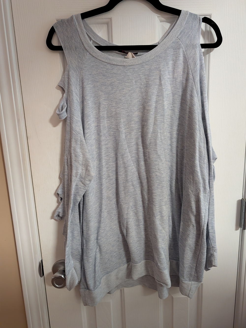 Blush Light Gray Cold-Shoulder Pullover Sweatshirt